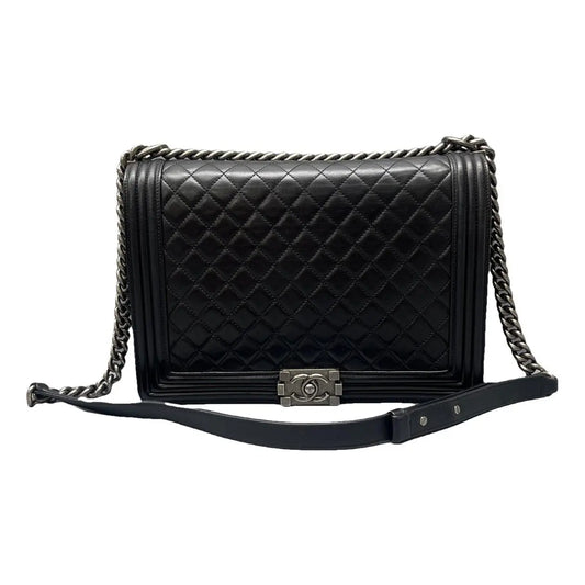 Chanel Le boy 30CM